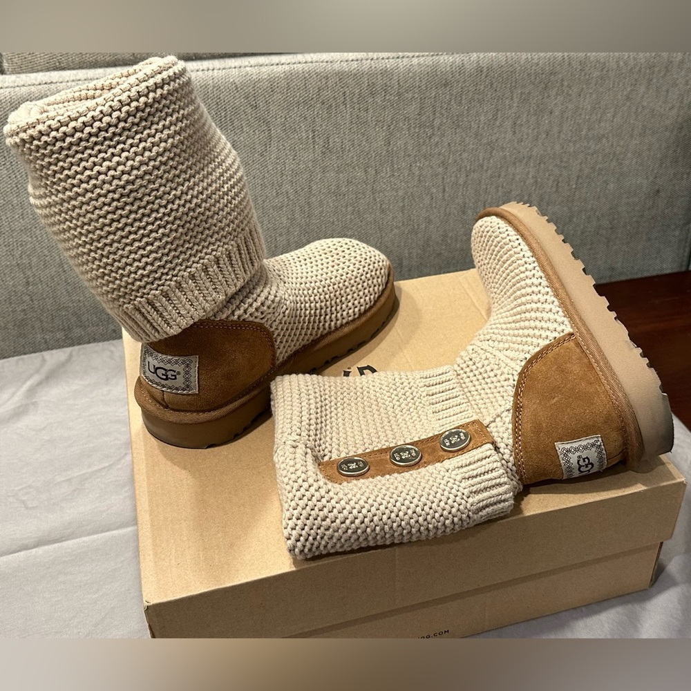Cardy Knit Ugg Boots